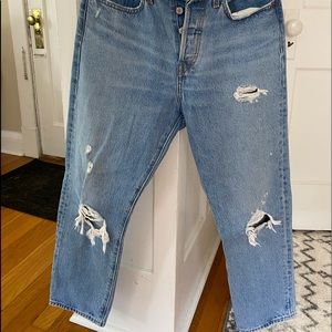 Levi’s wedgie straight jeans..authentically yours